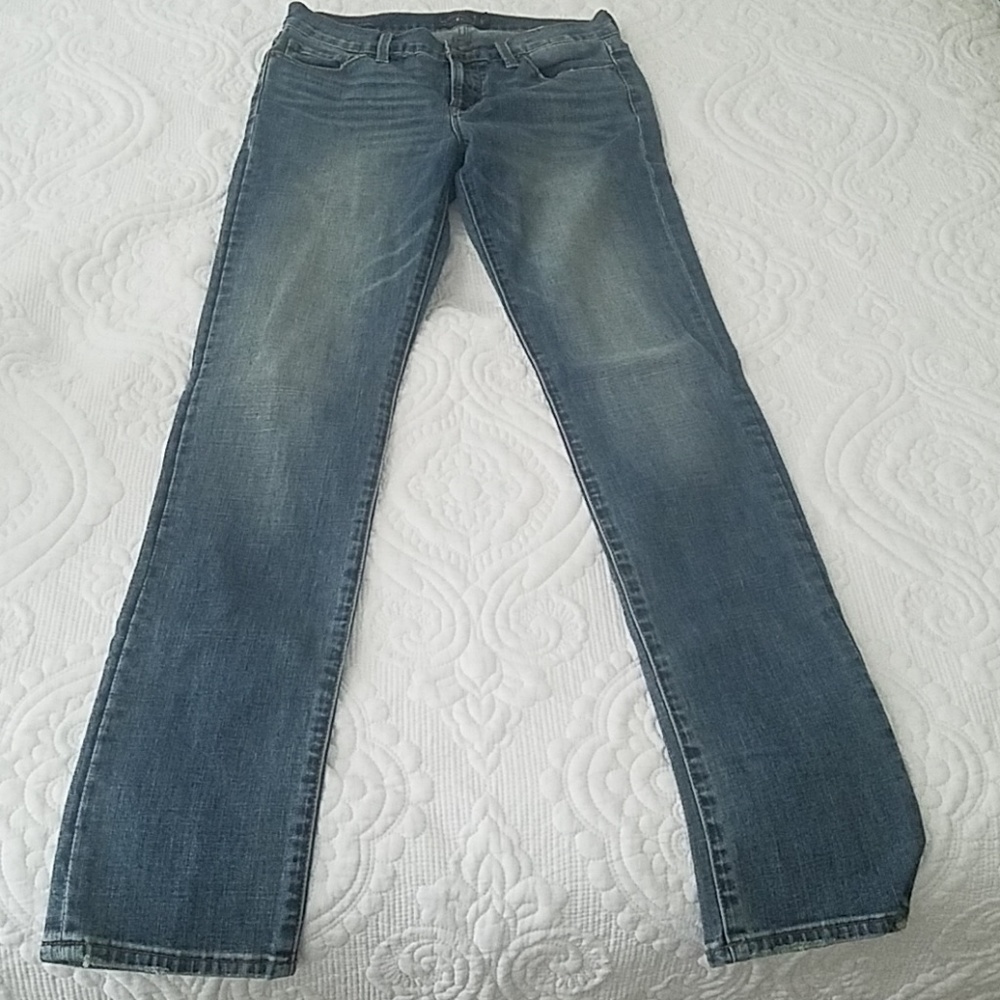 Lucky Brand Jean only wore a few times like new!